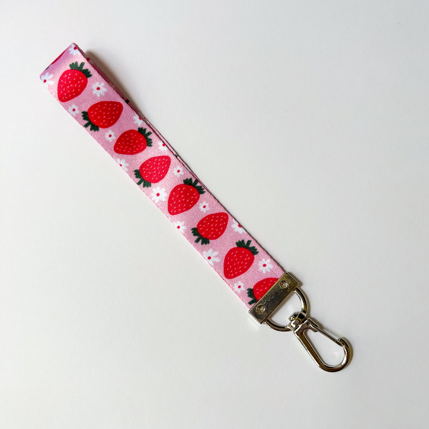 lanyard_pink_strawberry