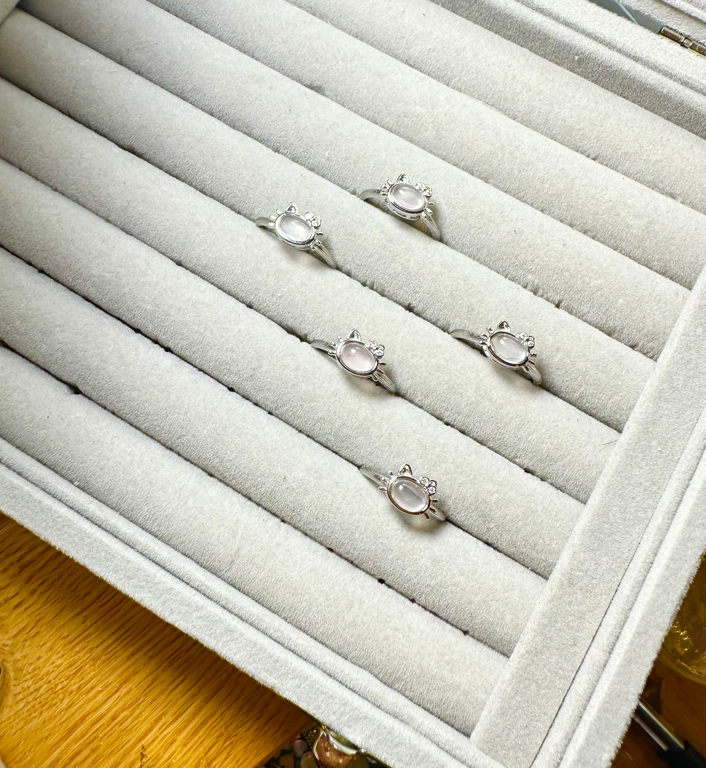 Rose quartz adjustable hello kitty rings