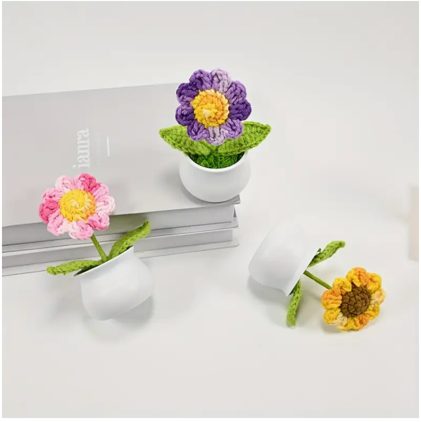 Crochet potted flowers