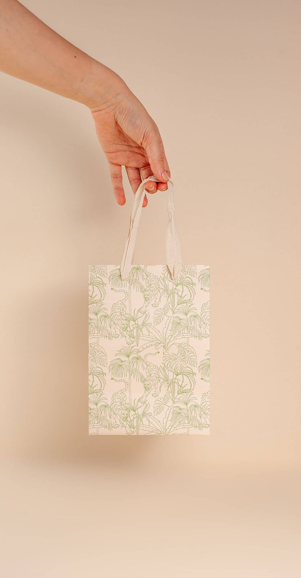 cai & jo - Jungle print small gift bag