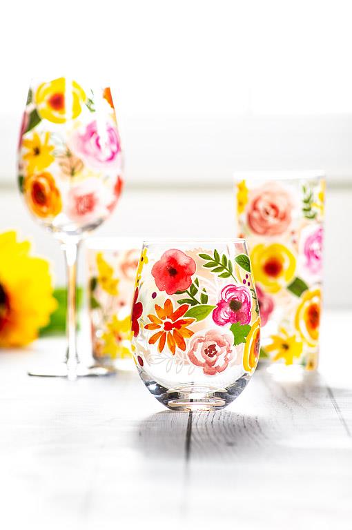 Bold Floral Wine Glass