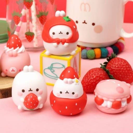 Molang loves strawberries Random Figure Box - Lucia's K-Wonderland