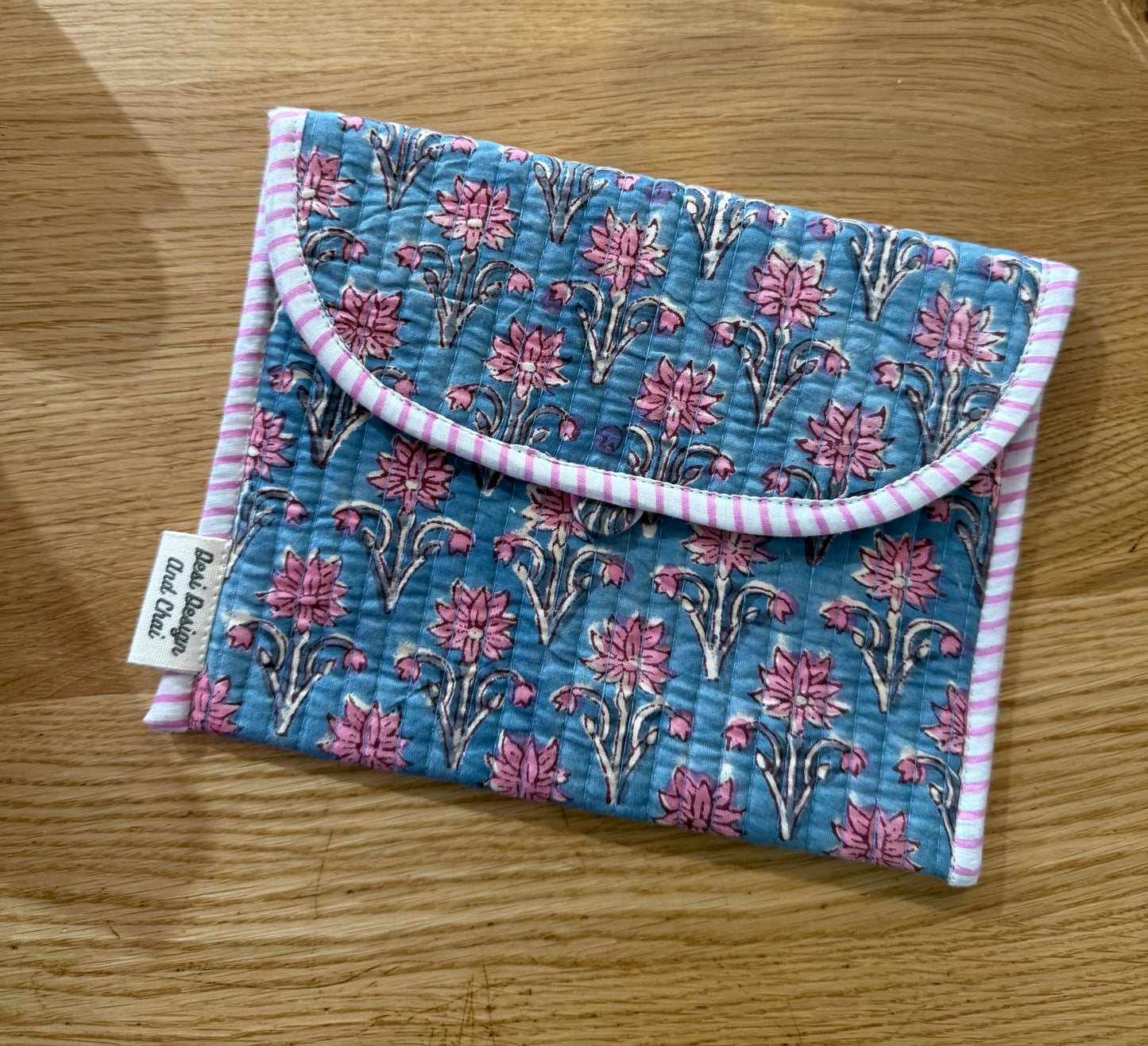 Blockprint ebook reader, journal, keys and accessories button pouch / sleeve