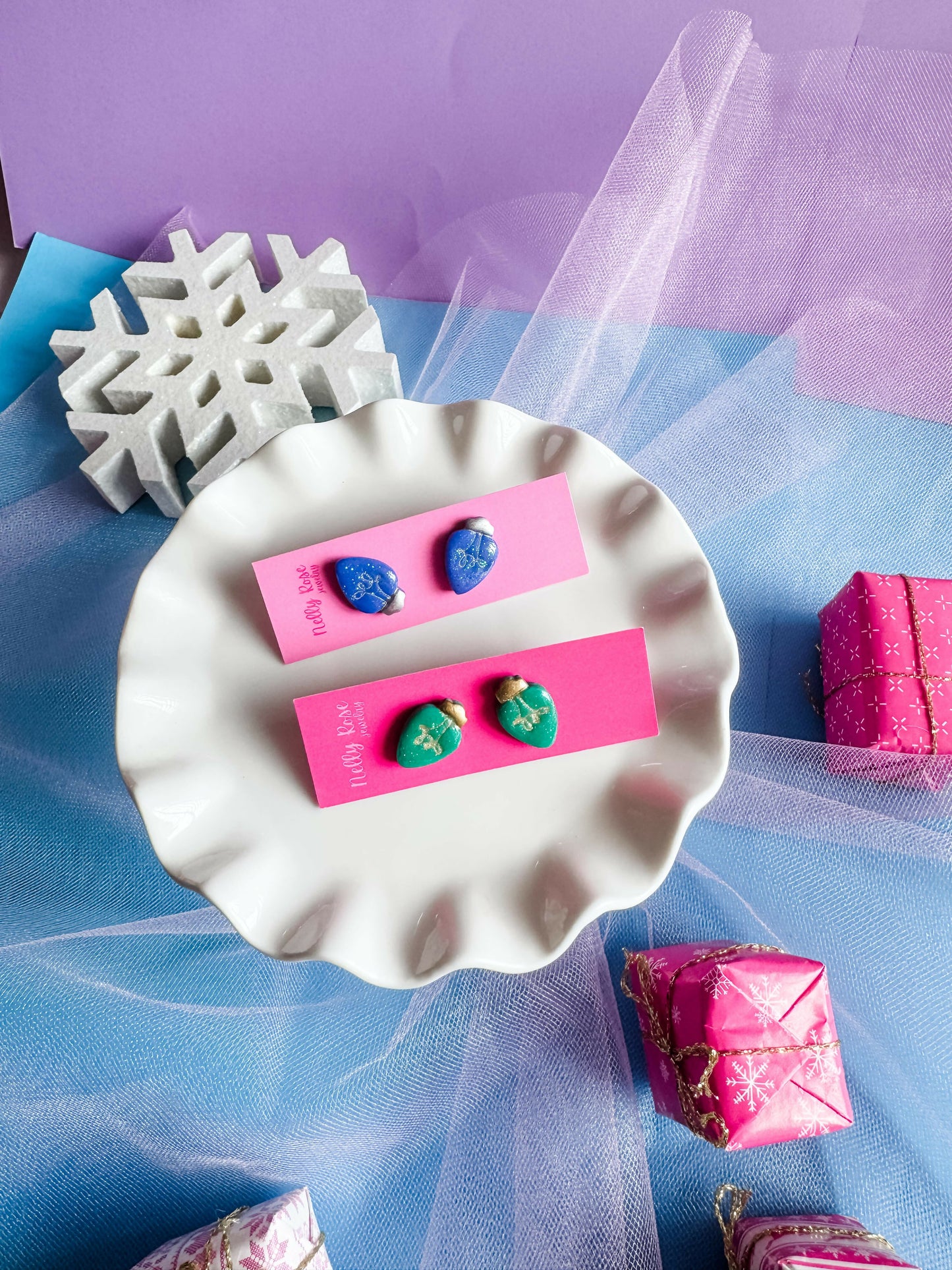 NRJ099 Christmas Studs