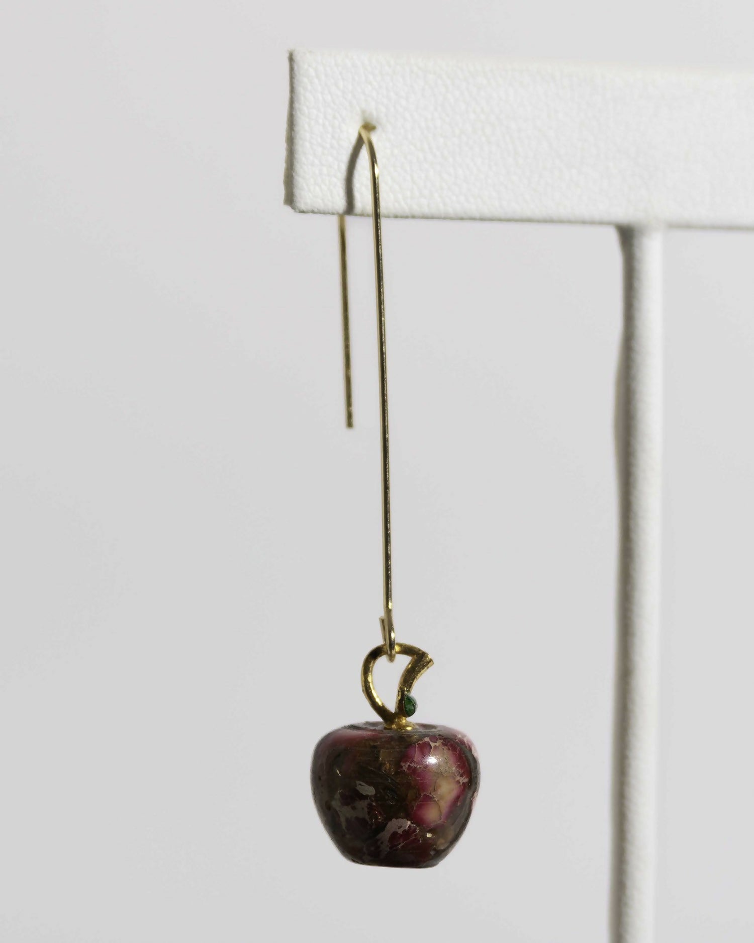 Apple earring (1)