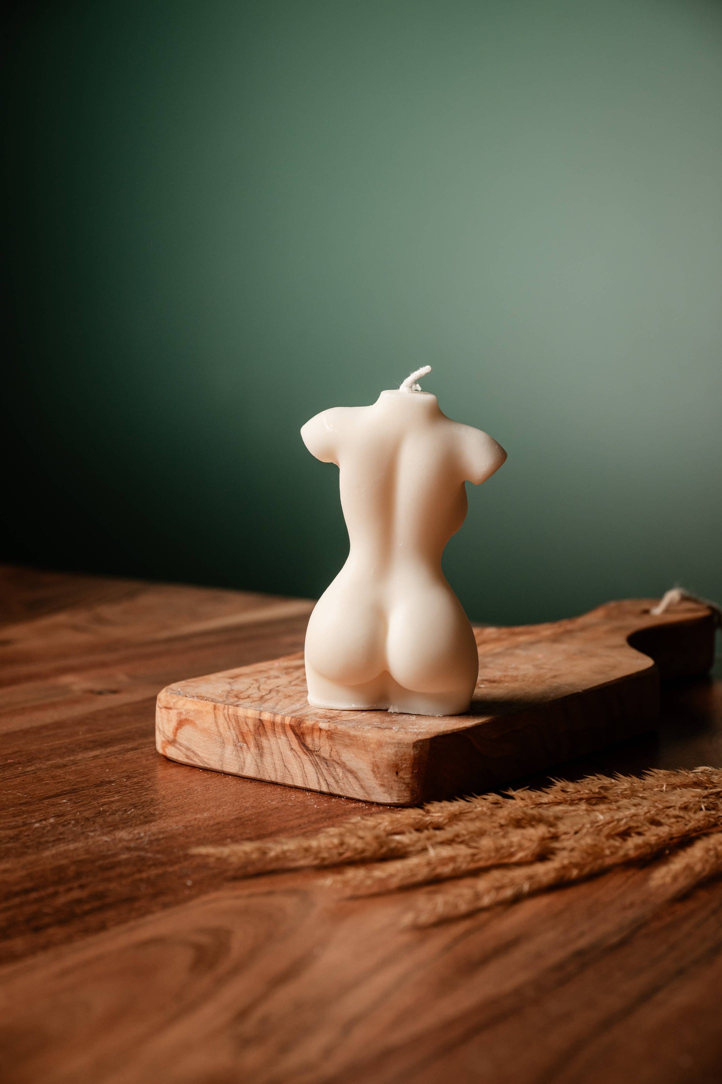 Body - Venus Sculpted Candles