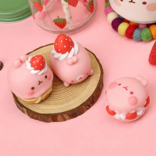 Molang loves strawberries Random Figure Box - Lucia's K-Wonderland