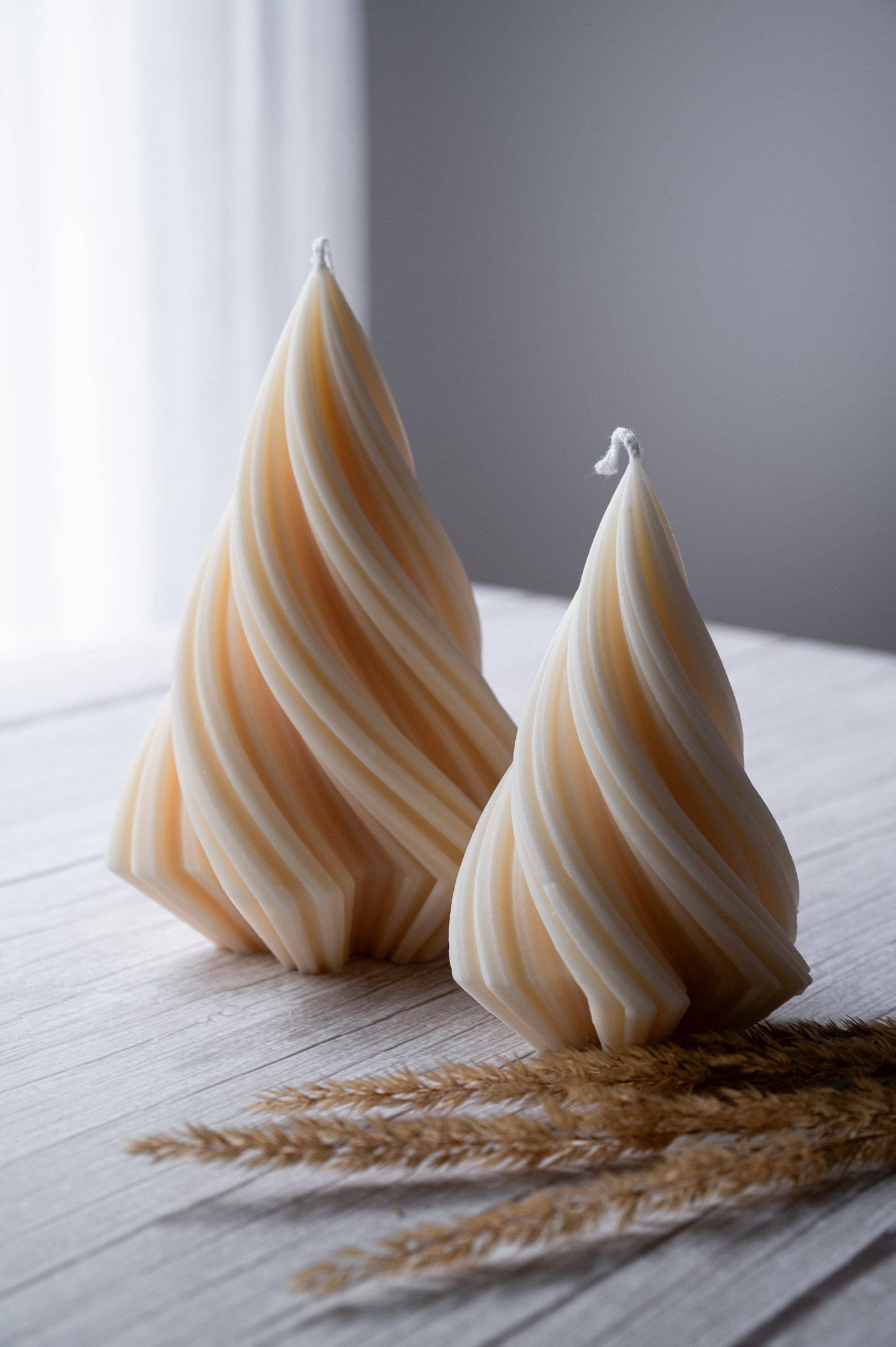 Wave Twirl Candles - Holiday spice candles