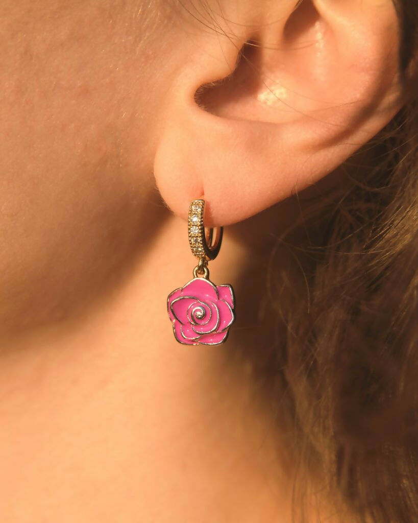 WPJ - X100-200 Floral Huggies Earring