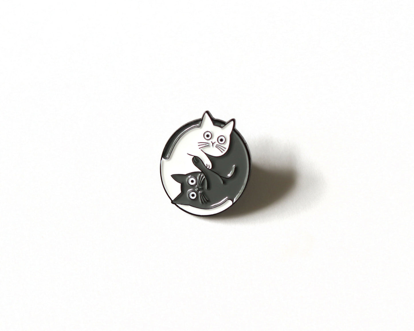 SPL E013 Yin Yang cats pin