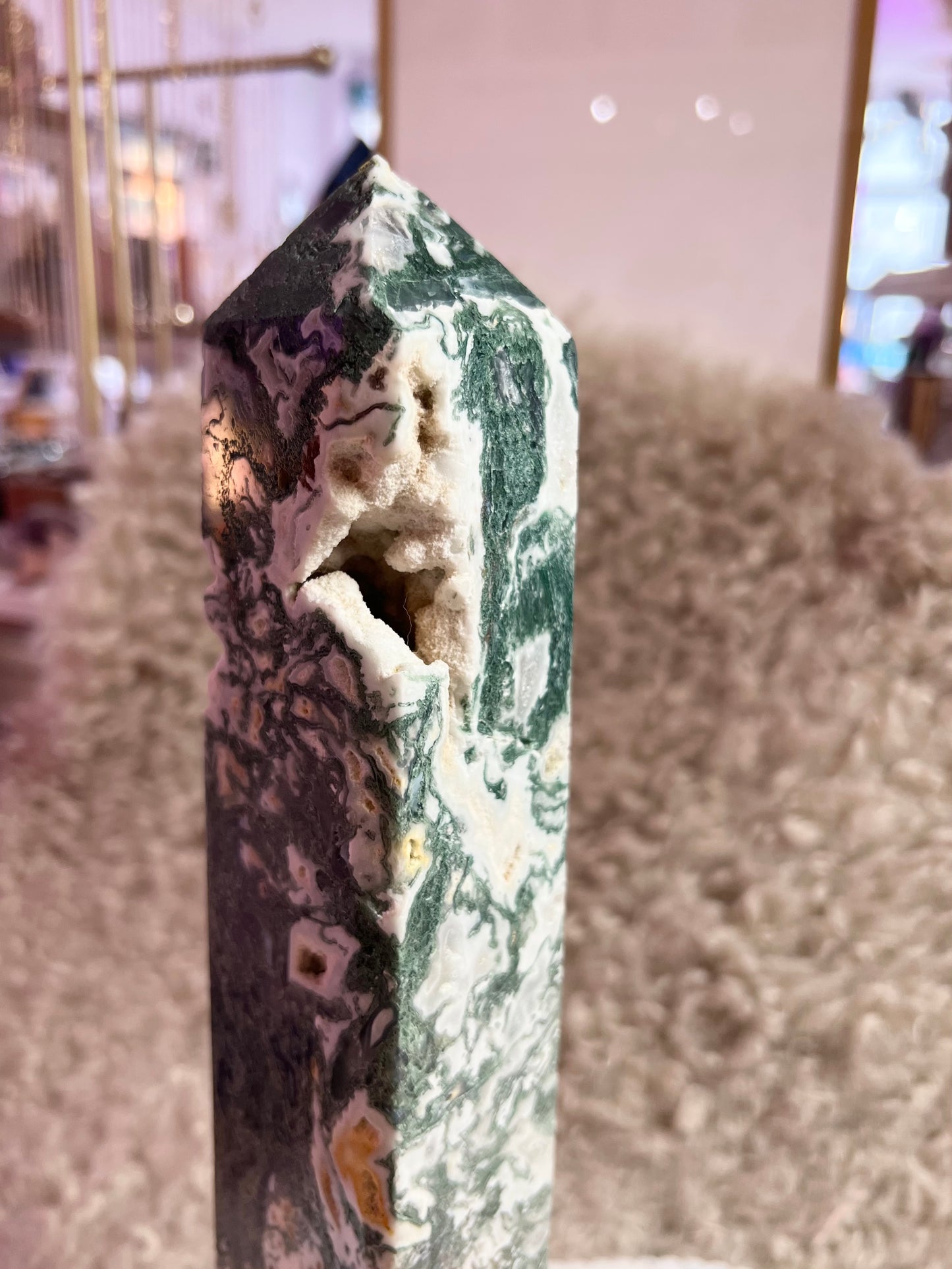 Moss agate statement tower